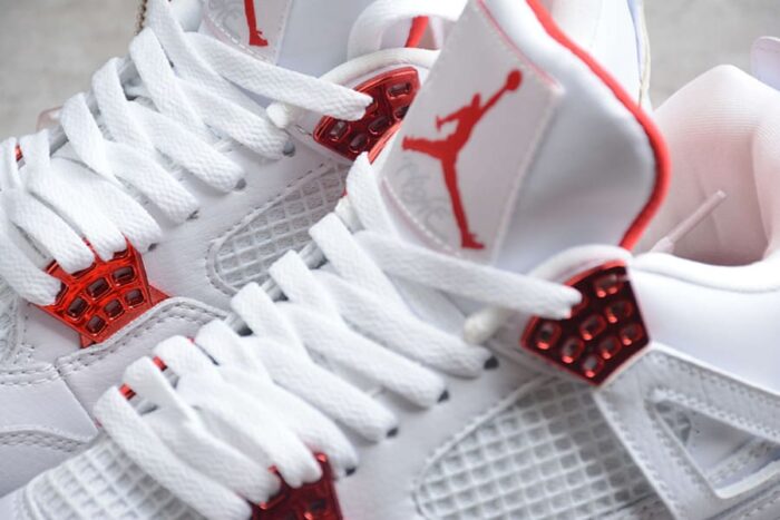 Air Jordan 4 Retro Red Metallic - Image 9