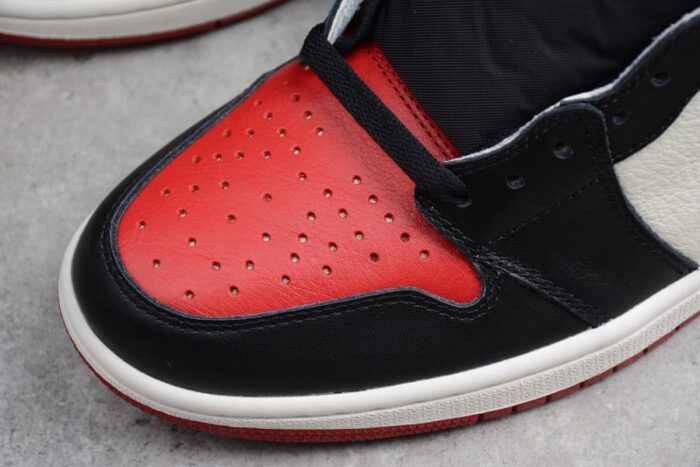 Air Jordan 1 High OG 'Bred Toe' - Image 9