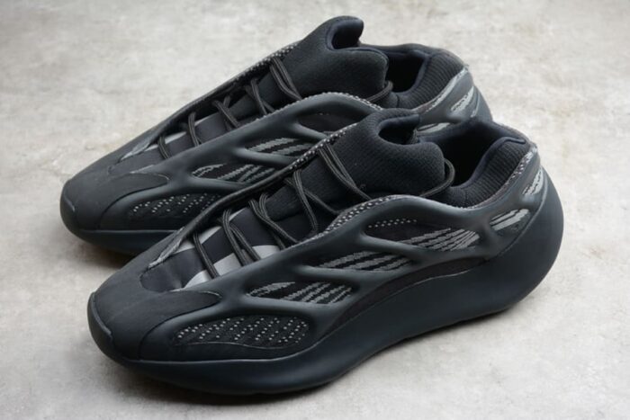 Adidas Yeezy 700 V3 Alvah - Image 3