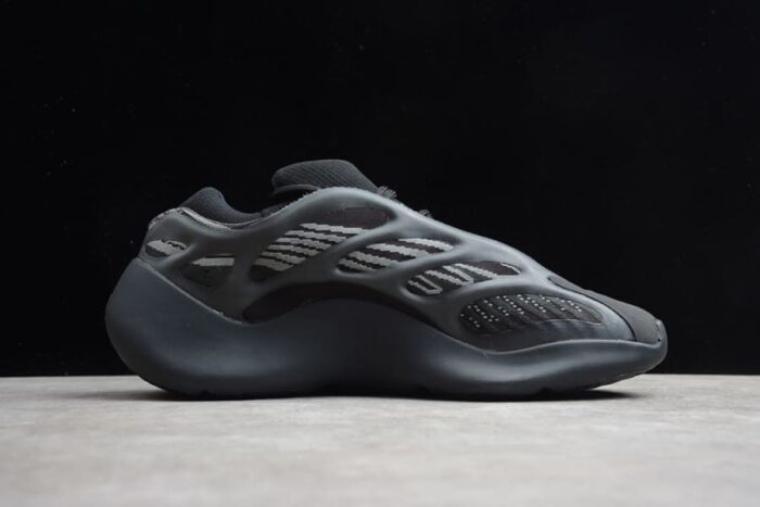 Adidas Yeezy 700 V3 Alvah - Image 5