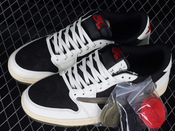 Travis Scott x Air Jordan 1 Low Olive - Image 4