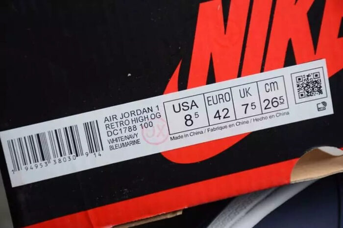 Air Jordan 1 High Midnight Navy (2020) - Image 8
