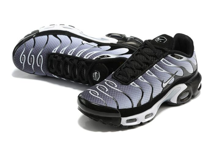 Air Max TN Plus "Black Metallic" - Image 3