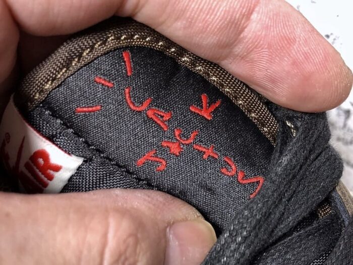 Jordan 1 Low Travis Scott Cactus Jack - Image 9