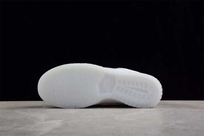 Nike Dunk Low Clot x Fragment Design - Image 10