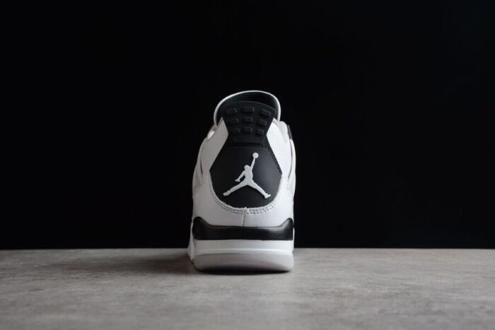 Air Jordan 4 Military Black - Image 6