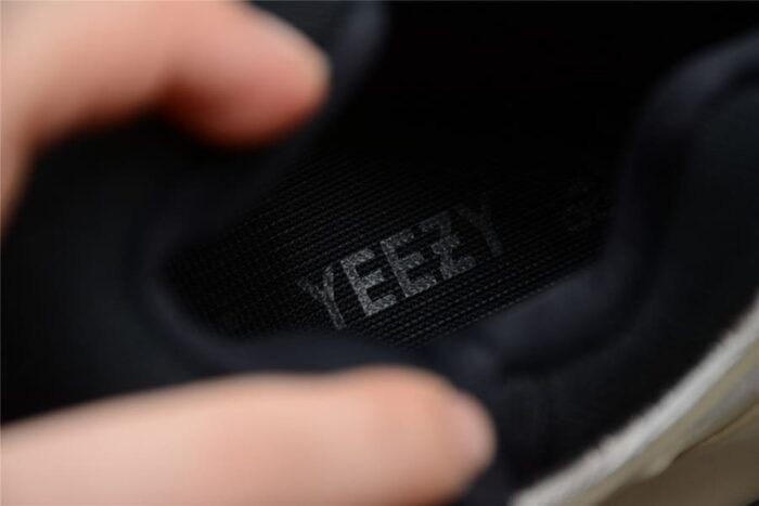 Adidas Yeezy 700 V3 Azael - Image 10
