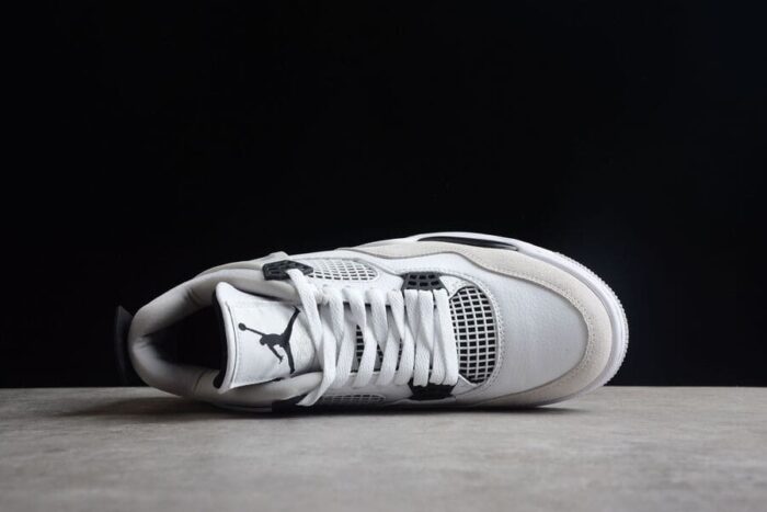 Air Jordan 4 Military Black - Image 9
