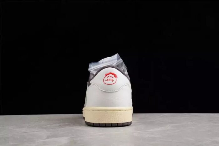 Air Jordan 1 Low x Travis Scott - Reverse Mocha - Image 8