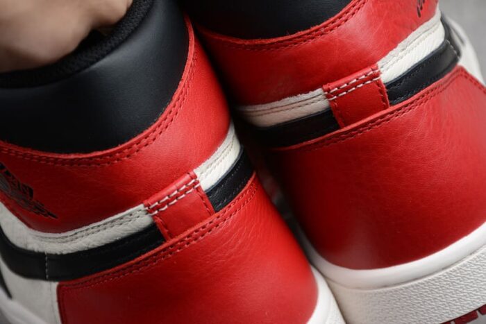 Air Jordan 1 High OG 'Bred Toe' - Image 7