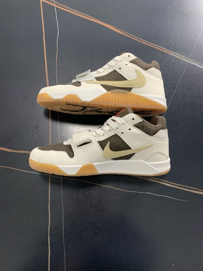 Travis Scott x Air Jordan Jumpman Jack TR Sail - Image 3