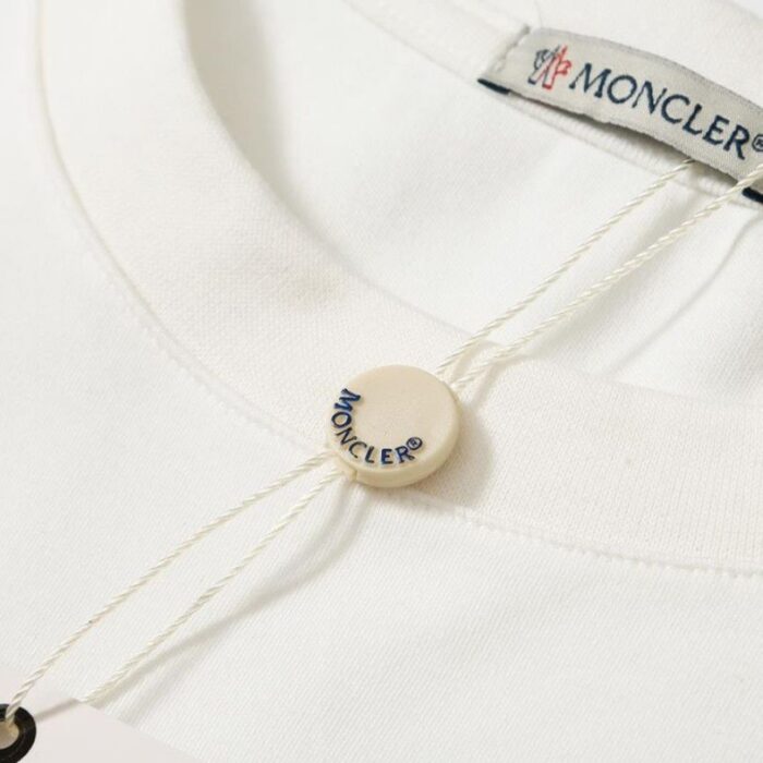 T-shirt Moncler Logo Patch Cotton MCL007 - Image 8