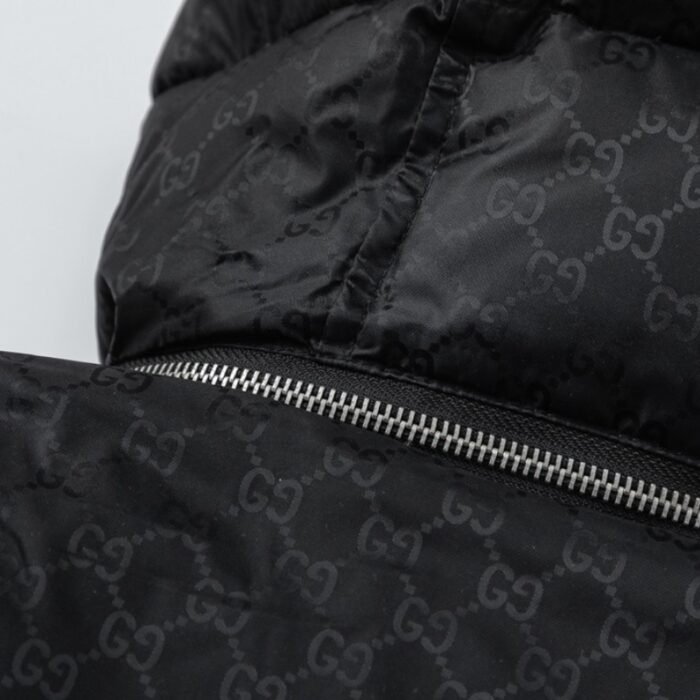 Jacket Puffer Gucci GC141 - Image 8