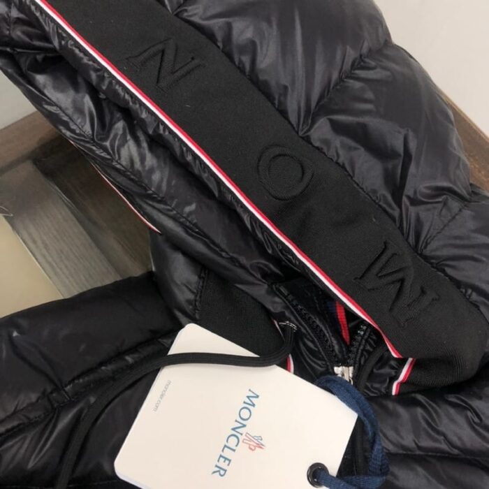 Jacket Puffer Moncler Jacket with Hood MCL027 - Image 7