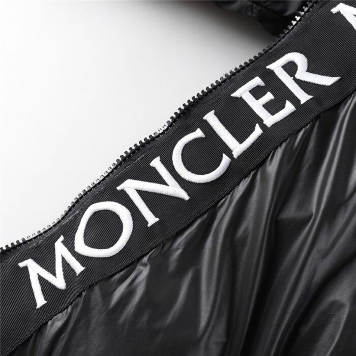 Jacket Puffer Moncler Hooded Black MCL017 - Image 6