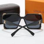 Sunglasses Louis Vuitton LVW072 - Image 4