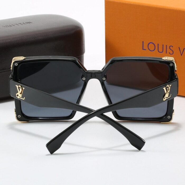 Sunglasses Louis Vuitton LVW072 - Image 4