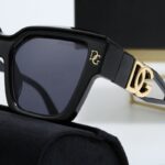 Sunglasses Dolce Gabbana DG010 - Image 5