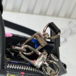 Shoulder Bag Louis Vuitton x Murakami LV074 - Image 4