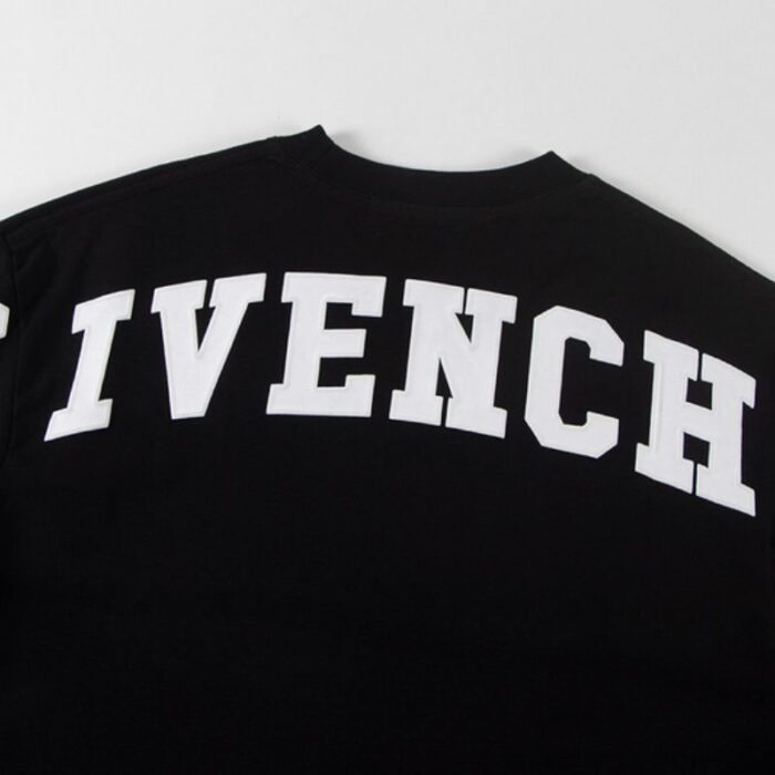 T-Shirt Givenchy GV034 - Image 4