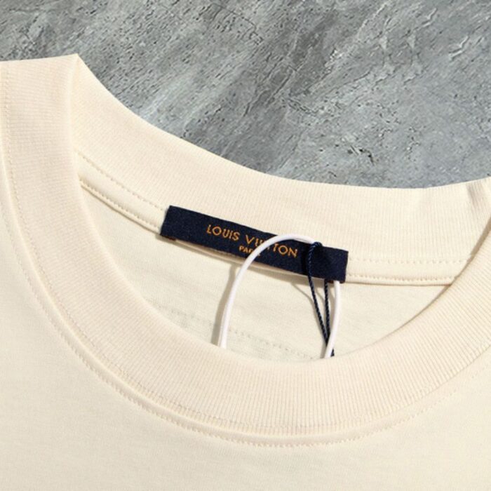 T-shirt Louis Vuitton LV197 - Image 4