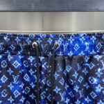 Shorts Louis Vuitton LV230 - Image 3