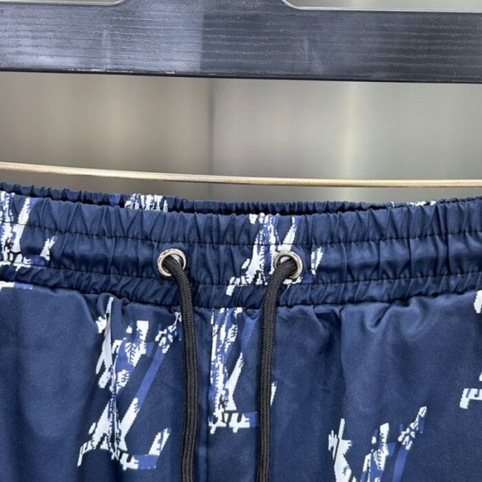 Shorts Louis Vuitton LV242 - Image 3