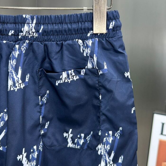 Shorts Louis Vuitton LV242 - Image 4