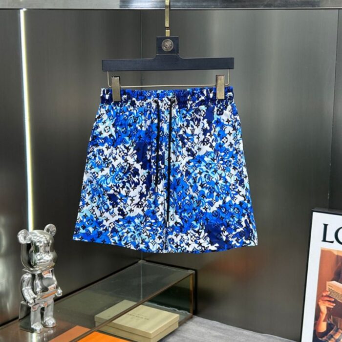Shorts Louis Vuitton LV241 - Image 7