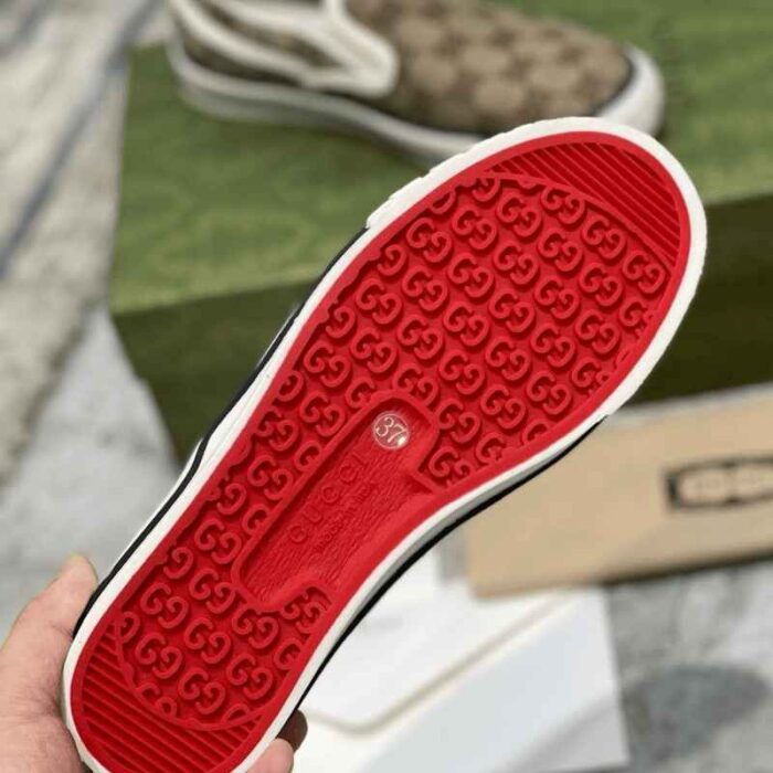 Sneaker Gucci Slip On GG Supreme Monogram GC198 - Image 7