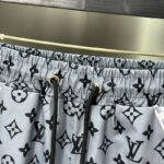 Shorts Louis Vuitton LV226 - Image 5