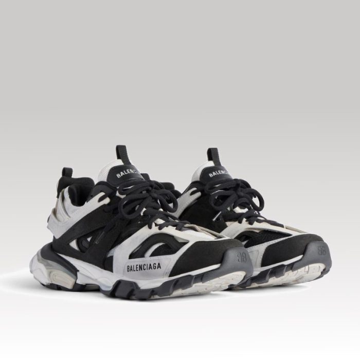 Balenciaga Track Sneaker BL195 - Image 2