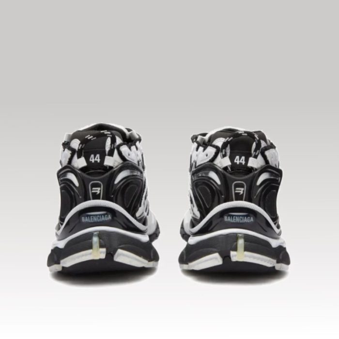 Balenciaga Runner Sneaker BL192 - Image 4