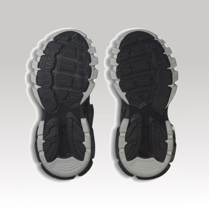 Balenciaga Track Sneaker BL196 - Image 4