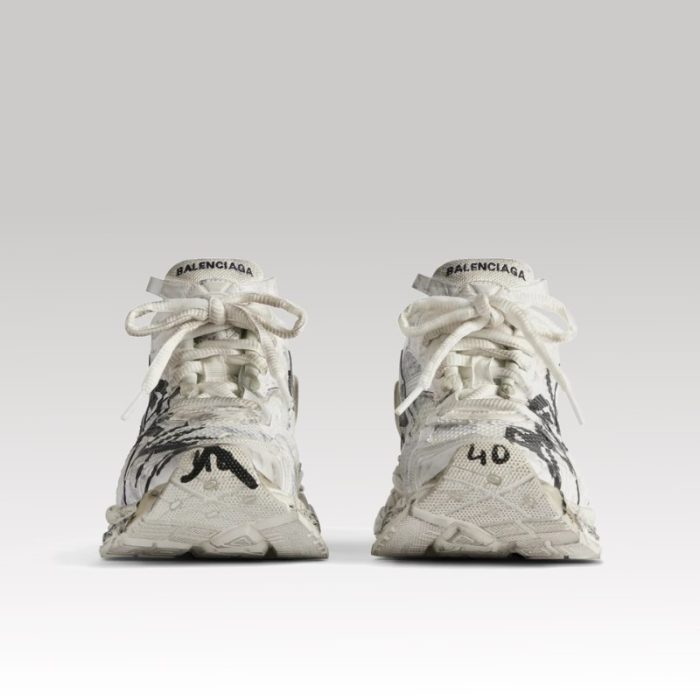 Balenciaga Runner Sneaker BL202 - Image 4