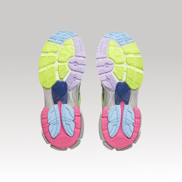 Balenciaga Runner Sneaker BL208 - Image 6