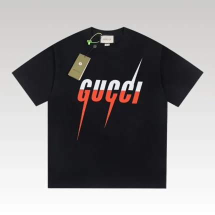 T-shirt Gucci Red Gradient Logo Black GC039 - Drip Slum