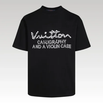 T-shirt Louis Vuitton Calligraphy Studded Black LV025 - Drip Slum