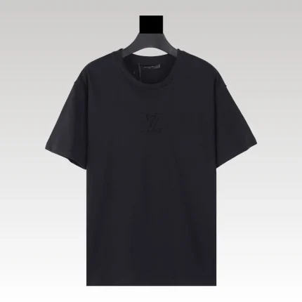 T-shirt Louis Vuitton LV Black Embroidered Logo - Drip Slum