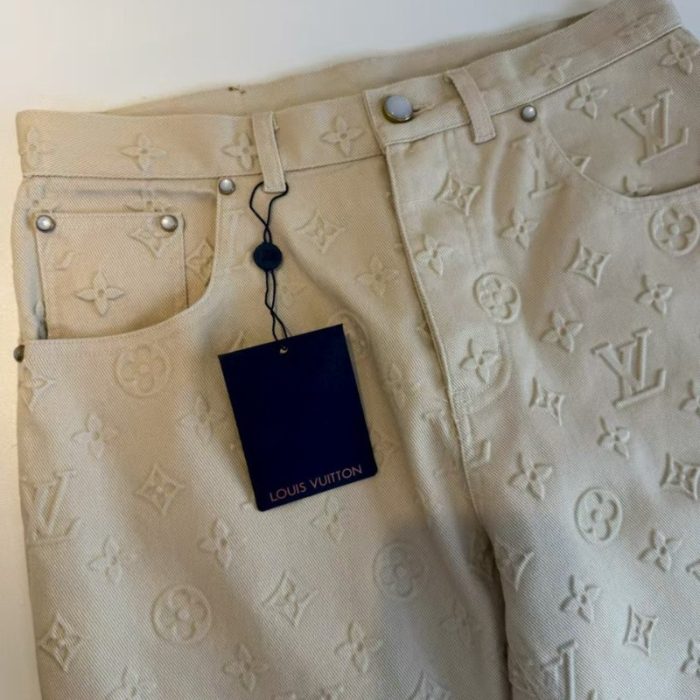 Louis Vuitton LV Pants LV317 - Image 3