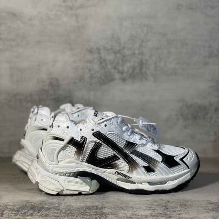 Balenciaga Runner All Black BL245 - Image 2