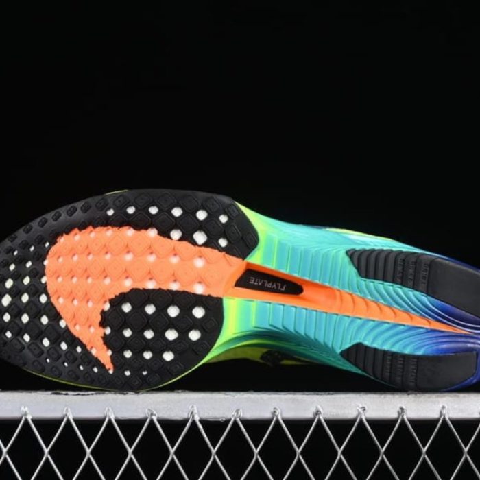 Nike ZoomX Vaporfly 3 NK131 - Image 4